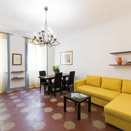 Pilastri Flat * Florencia